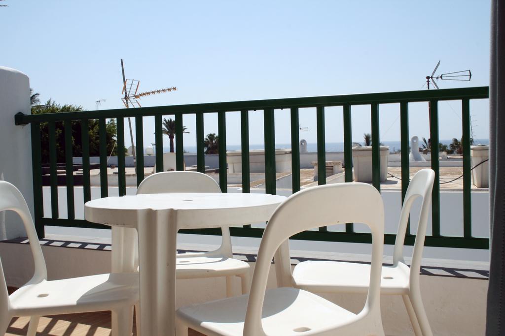 Apartamentos Guanarama Puerto del Carmen  Bagian luar foto